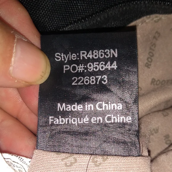 Roots 73 Faux Leather Black Shoulder Bag, Clean Inside, Some Issues - Picture 8 of 12